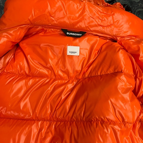 Burberry Puffer size L - Picture 4 of 12